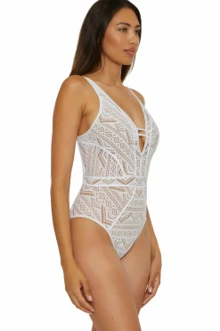 COLOR PLAY 1PC PLUNGE