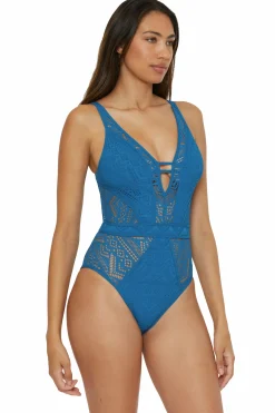 COLOR PLAY 1PC PLUNGE