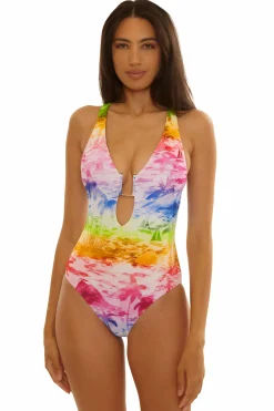 FIJI ONE PIECE PLUNGE