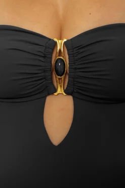 ROCK SOLID ONE PIECE